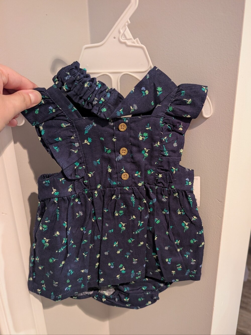 Carter's Baby Set - Picture 2 of 3